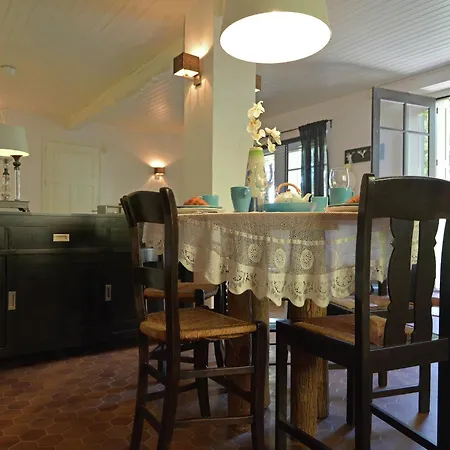 Vila With Private Terrace In Artigat, Cleaning Included Artigat