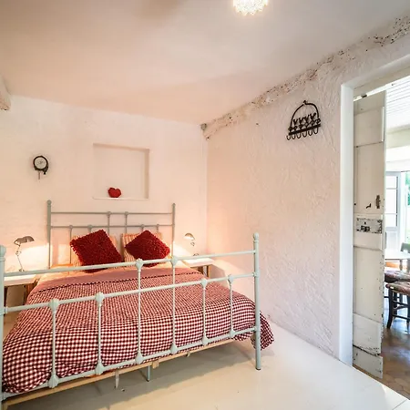 With Private Terrace In Artigat, Cleaning Included * Artigat